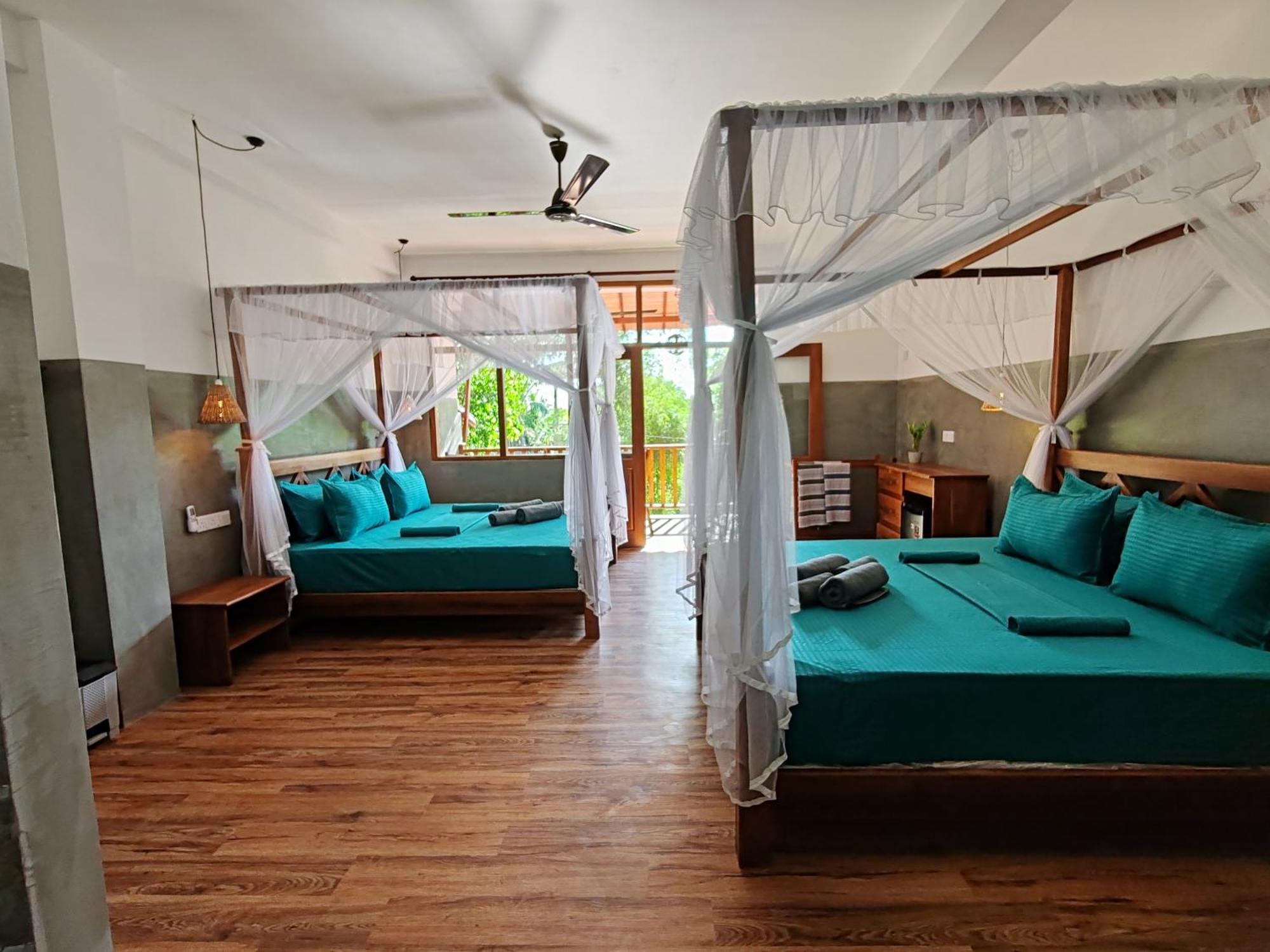 Hotel The Jungle View Mirissa Exterior foto